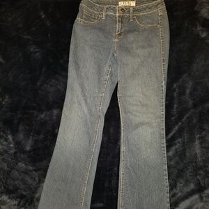 17/21 size 4 blue jeans